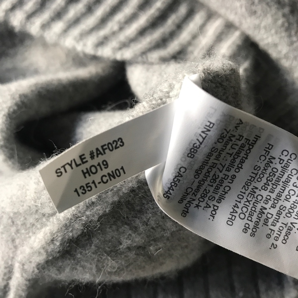 J Crew Turtleneck sweater in supersoft yarn Grey XXS - Picture 8 of 11